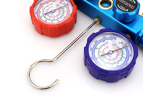 Swivel hook